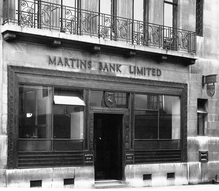 1960 s Leicester Hotel Street Exterior 3 Close Up BGA Ref 905-156.jpg