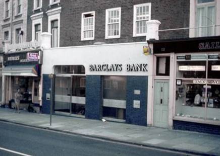 1969 Martins Bank Bexley before merger and laterations - Michael Jaques MBA Ref 6401-02.jpg